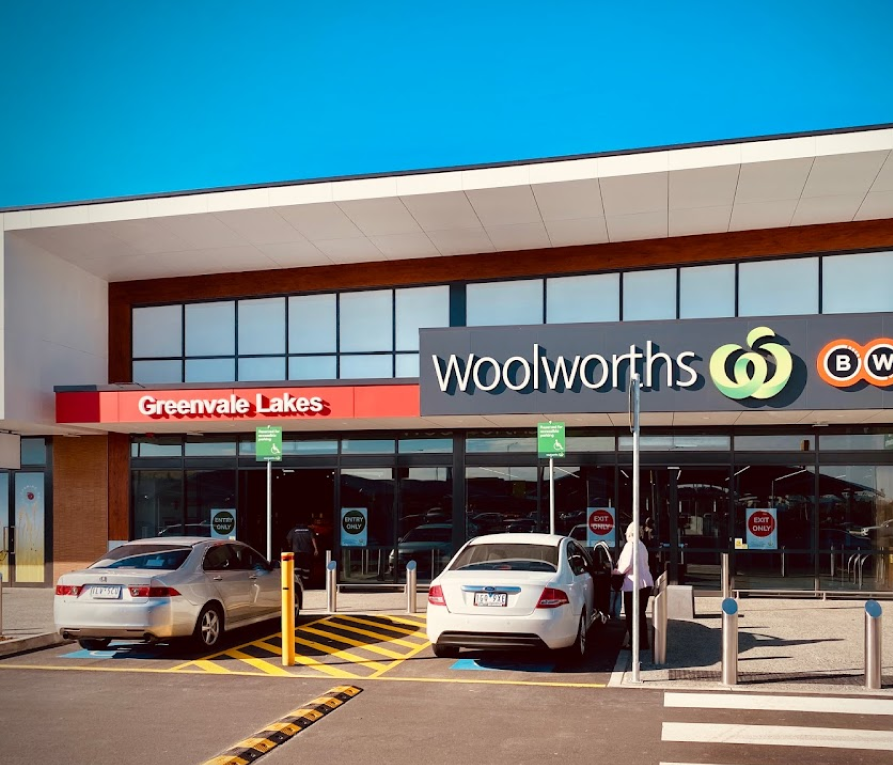 Woolworths Greenvale Lakes