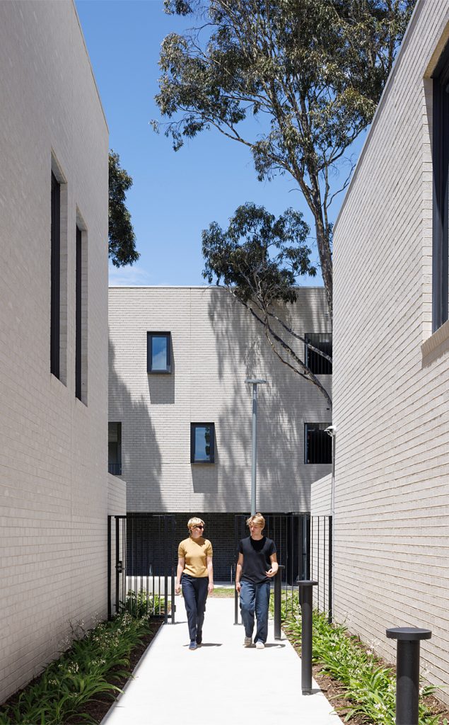 Tarakan Social West Heidelberg Project | Brick inlay