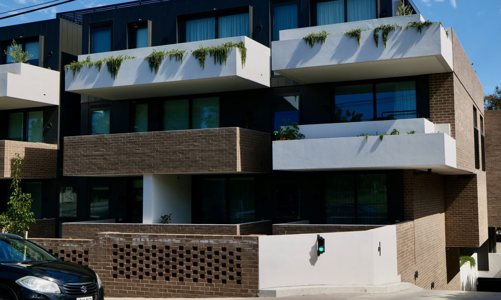 Timeless Residences, Burke Road, Camberwell | Form Brick | Brick Inlay System